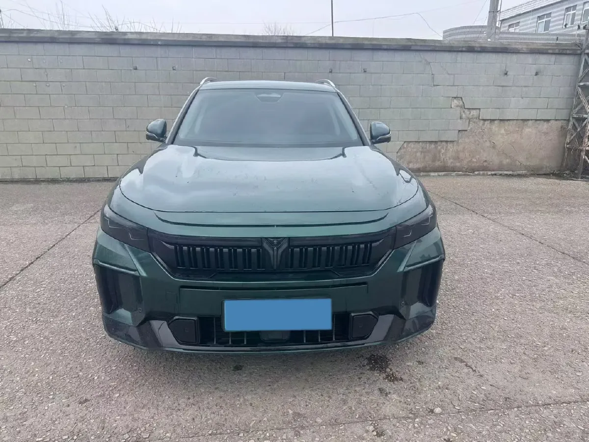 2024 Voyah FREE 1.5T 150HP L4 REEV 39.2KWH,autocango,china used car exporter,china ev exporter,chinese used car exporter,chinese used ev exporter