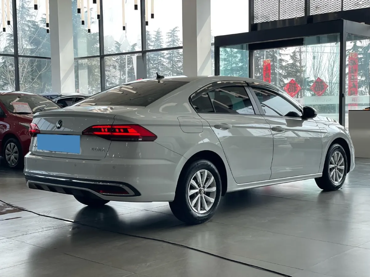 2024 Volkswagen Bora 1.2T 116HP L4 7DCT,autocango,china used car exporter,china ev exporter,chinese used car exporter,chinese used ev exporter