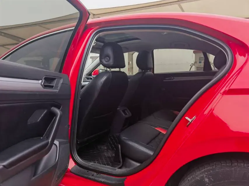 2019 Volkswagen Lamando 1.4T 131HP L4 7DCT,autocango,china used car exporter,china ev exporter,chinese used car exporter,chinese used ev exporter