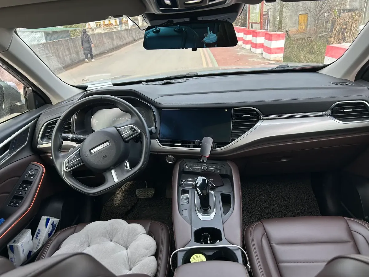 2021 Haval F7 2.0T 224HP L4 7DCT,autocango,china used car exporter,china ev exporter,chinese used car exporter,chinese used ev exporter