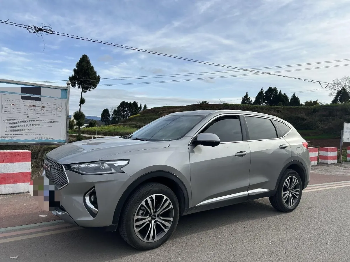 2021 Haval F7 2.0T 224HP L4 7DCT,autocango,china used car exporter,china ev exporter,chinese used car exporter,chinese used ev exporter