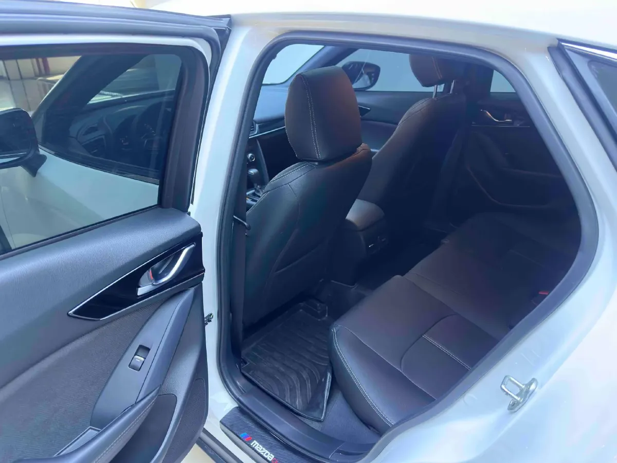 2021 Mazda CX-4 2.0L 158HP L4 6AT,autocango,china used car exporter,china ev exporter,chinese used car exporter,chinese used ev exporter