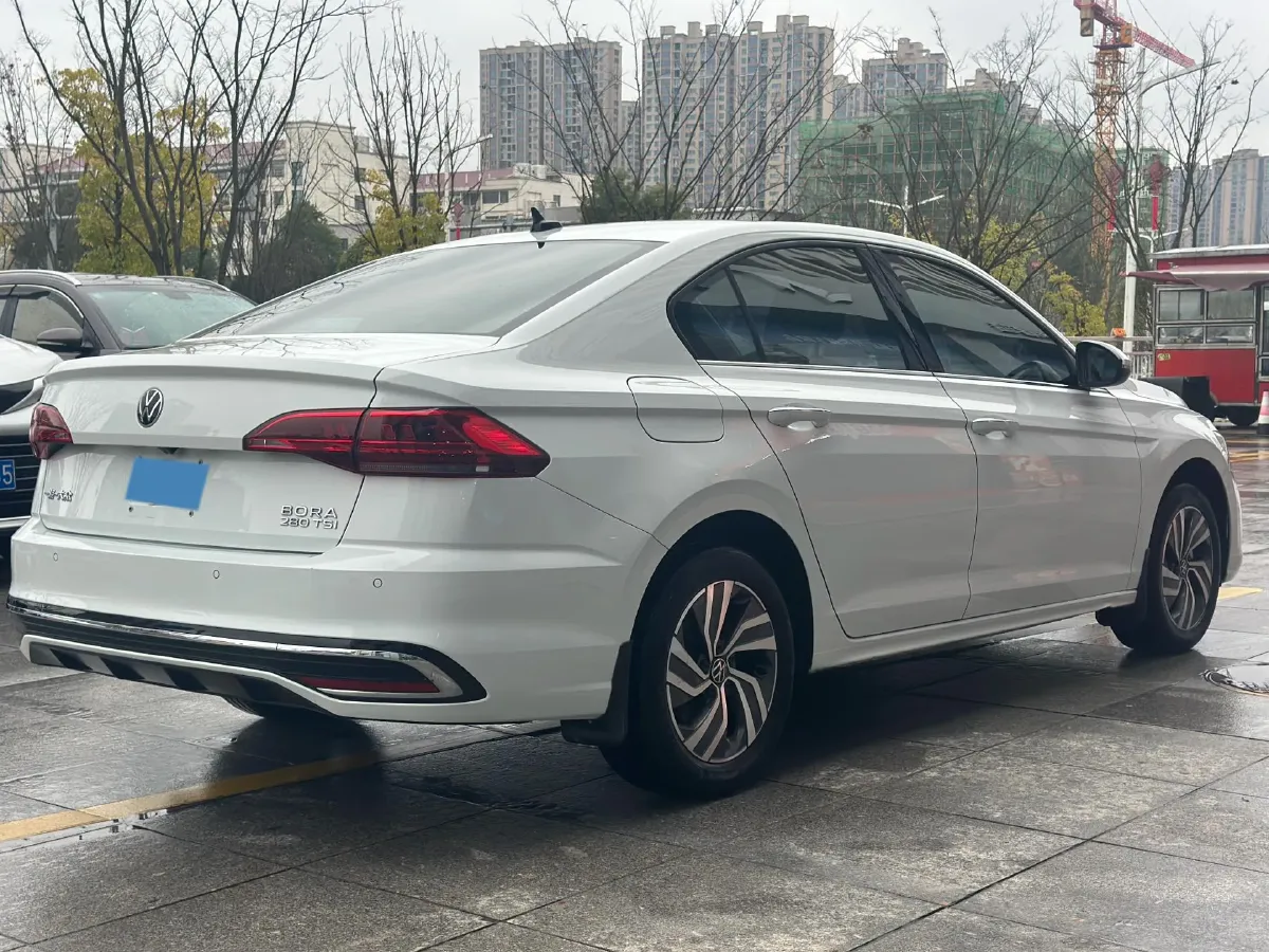 2024 Volkswagen Bora 1.4T 150HP L4 7DCT,autocango,china used car exporter,china ev exporter,chinese used car exporter,chinese used ev exporter