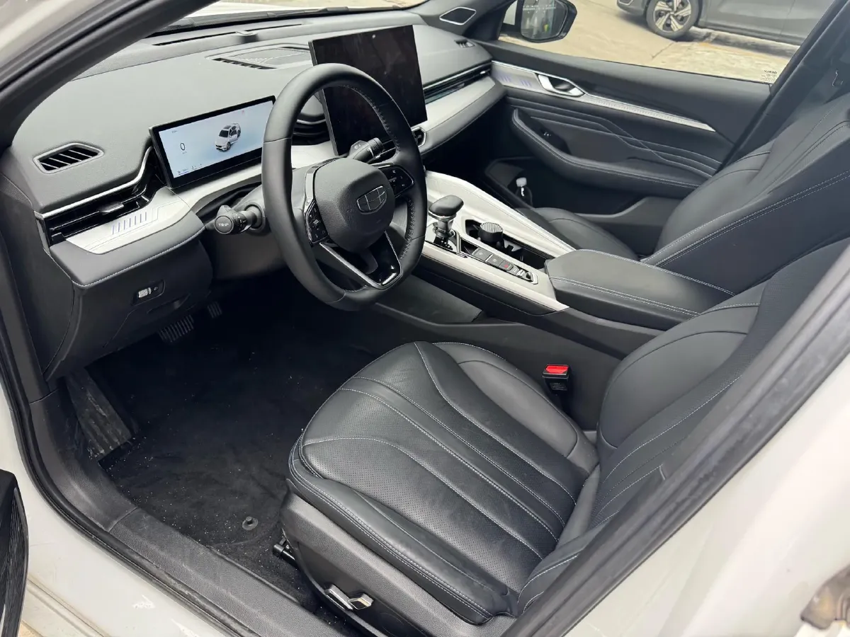 2025 Geely Preface 1.5T 181HP L4 7DCT,autocango,china used car exporter,china ev exporter,chinese used car exporter,chinese used ev exporter