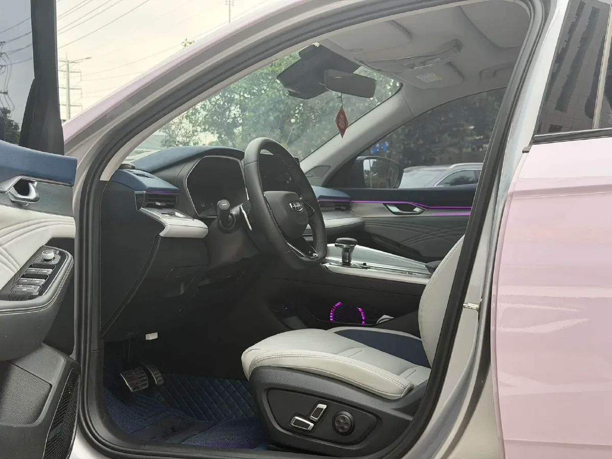 2023 Geely Preface 2.0T 190HP L4 7DCT,autocango,china used car exporter,china ev exporter,chinese used car exporter,chinese used ev exporter