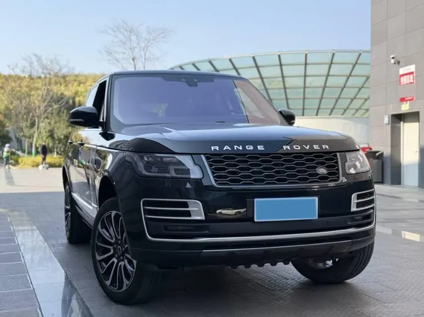 2018 Land Rover Range Rover Evoque 2.0T 241HP L4 9AT,autocango,china used car exporter,china ev exporter,chinese used car exporter,chinese used ev exporter