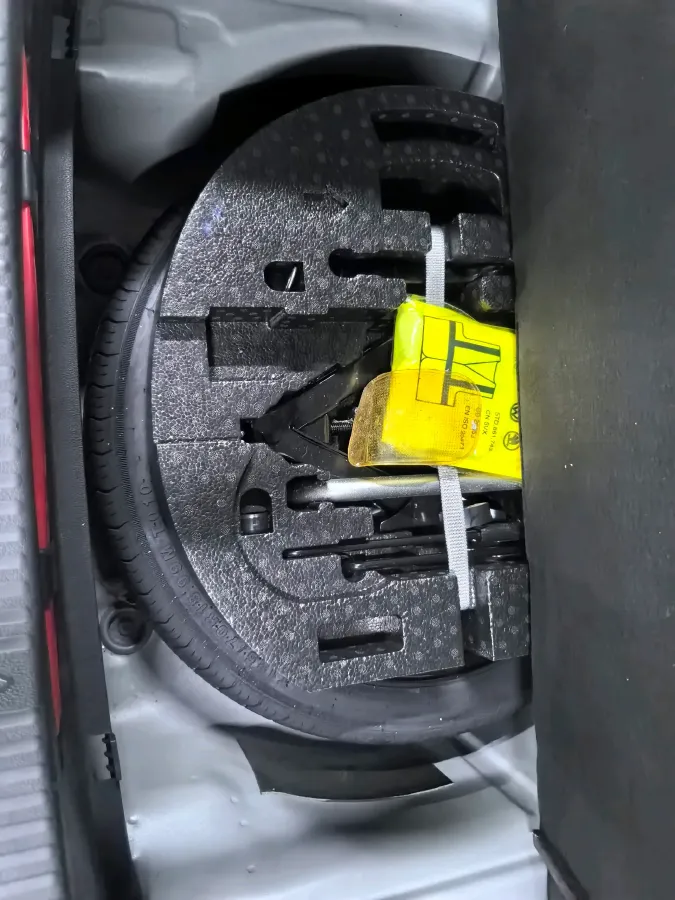 2019 Skoda Superb 2.0T 186HP L4 7DCT,autocango,china used car exporter,china ev exporter,chinese used car exporter,chinese used ev exporter