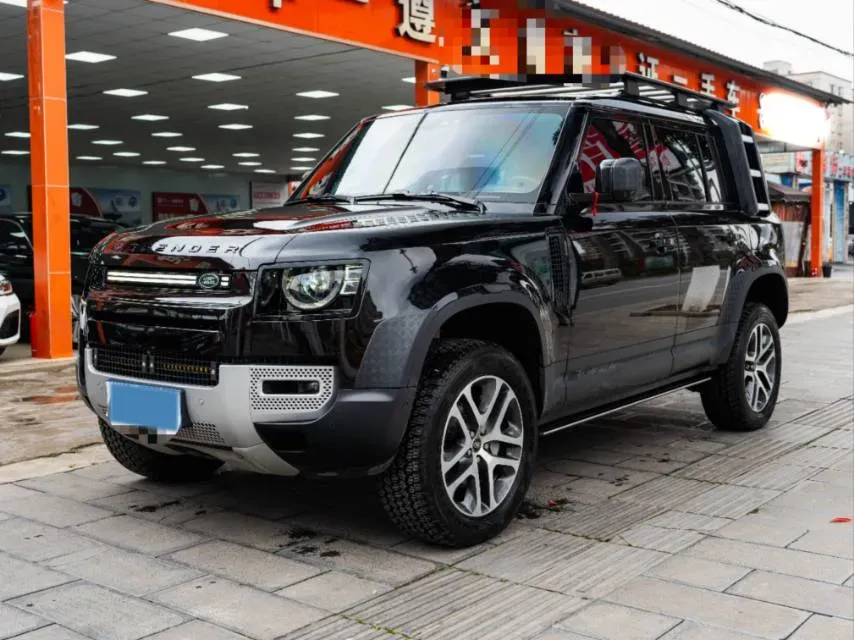 2024 Land Rover Defender 3.0T 400HP L6 8AT,autocango,china used car exporter,china ev exporter,chinese used car exporter,chinese used ev exporter