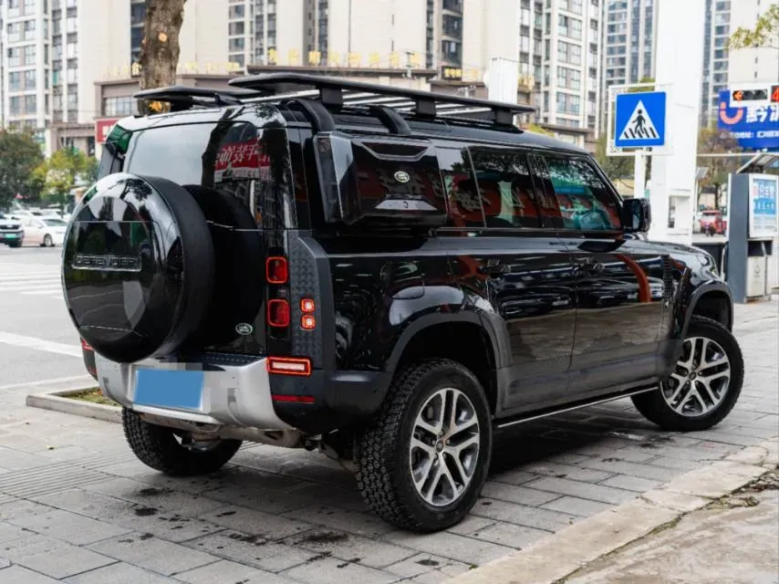 2024 Land Rover Defender 3.0T 400HP L6 8AT,autocango,china used car exporter,china ev exporter,chinese used car exporter,chinese used ev exporter