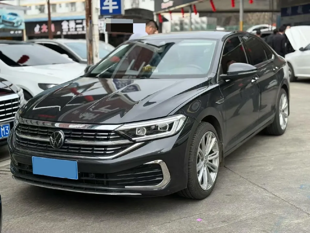 2023 Volkswagen Sagitar 1.5T 160HP L4 7DCT,autocango,china used car exporter,china ev exporter,chinese used car exporter,chinese used ev exporter
