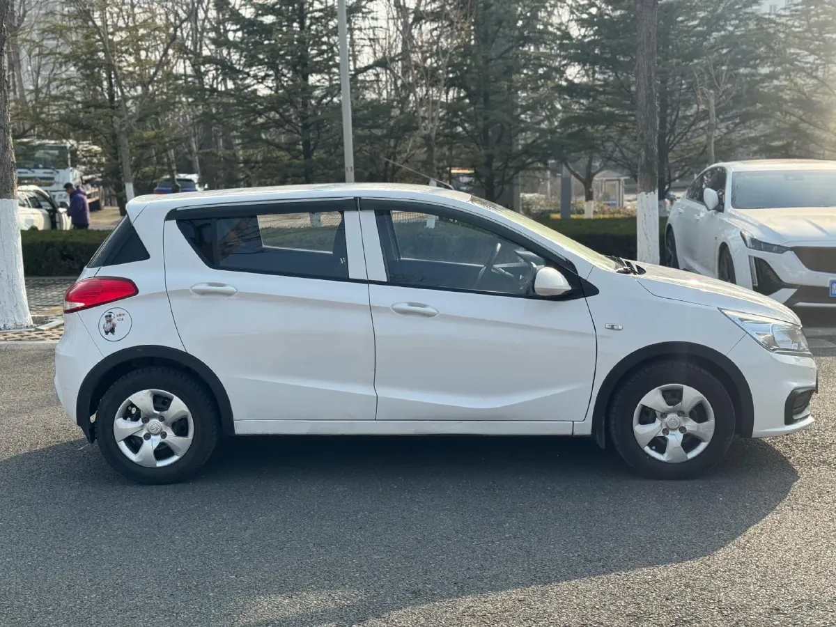 2016 BaoJun 310 1.2L 82HP L4 5MT,autocango,china used car exporter,china ev exporter,chinese used car exporter,chinese used ev exporter