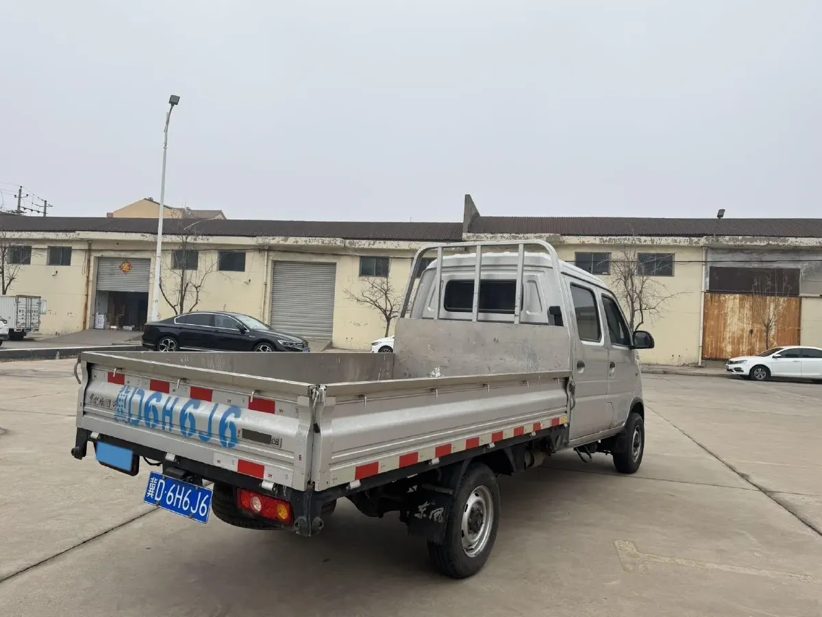 2023 DongFeng DFSK D71 1.6L 122HP L4 5MT,autocango,china used car exporter,china ev exporter,chinese used car exporter,chinese used ev exporter