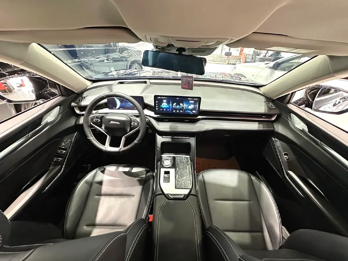 2022 Haval H6 1.5T 184HP L4 7DCT,autocango,china used car exporter,china ev exporter,chinese used car exporter,chinese used ev exporter