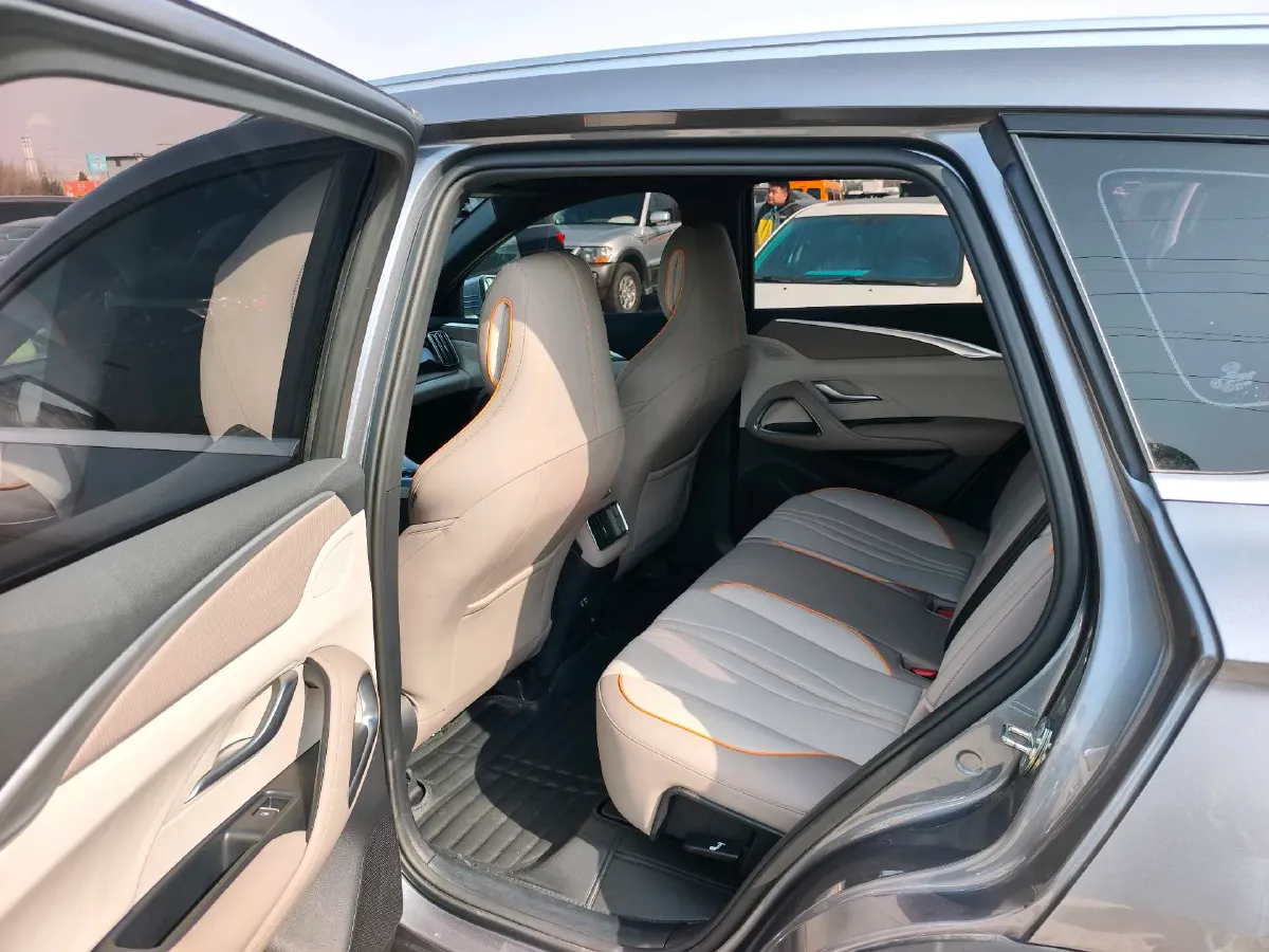 2023 BYD Song Pro 1.5L 110HP L4 E-CVT PHEV 12.9KWH,autocango,china used car exporter,china ev exporter,chinese used car exporter,chinese used ev exporter