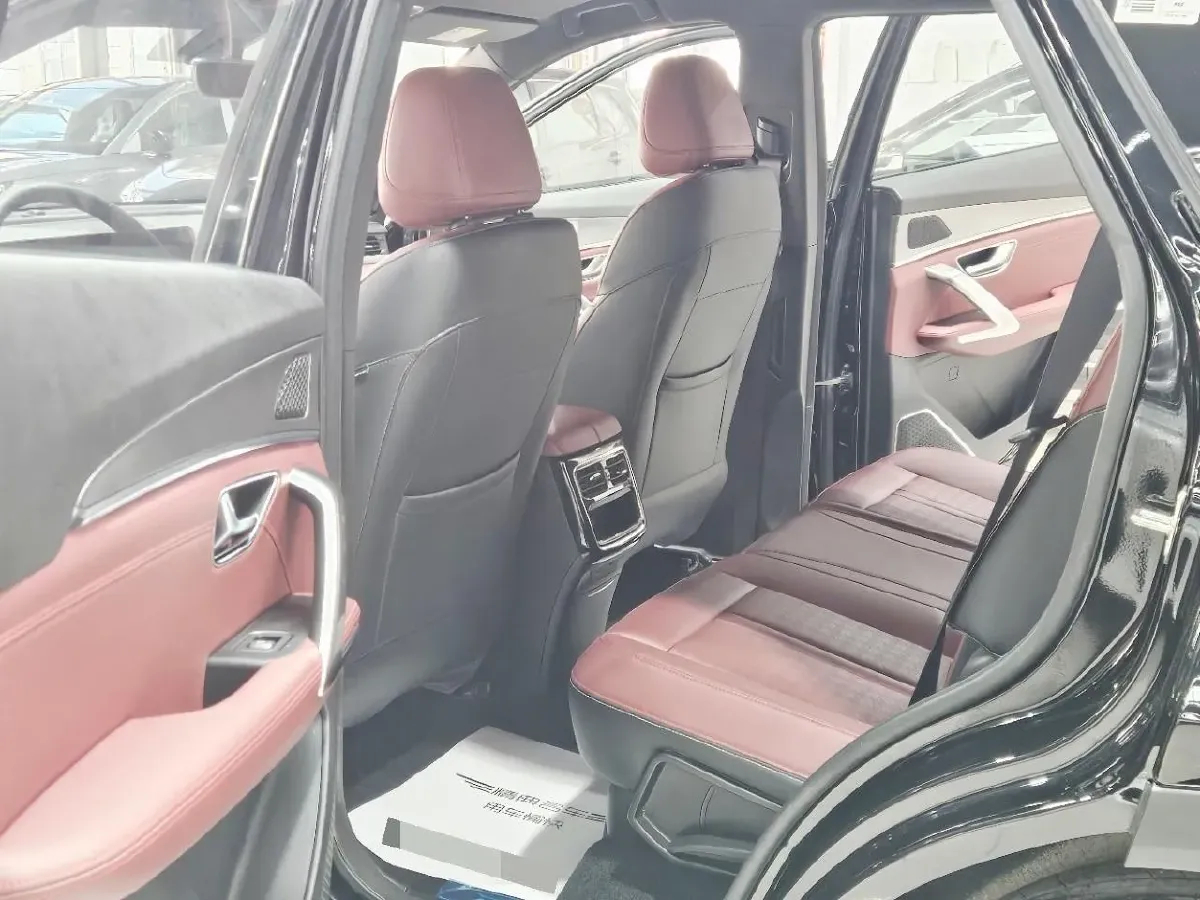 2025 Jetour X70 Plus 1.5T 156HP L4 6DCT,autocango,china used car exporter,china ev exporter,chinese used car exporter,chinese used ev exporter