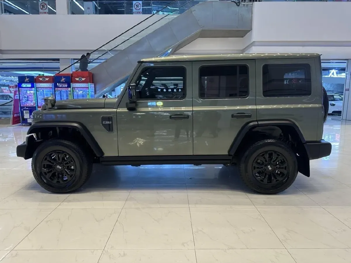 2024 212 212 T01 2.0T 252HP L4 8AT,autocango,china used car exporter,china ev exporter,chinese used car exporter,chinese used ev exporter