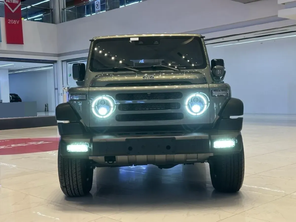 2024 212 212 T01 2.0T 252HP L4 8AT,autocango,china used car exporter,china ev exporter,chinese used car exporter,chinese used ev exporter