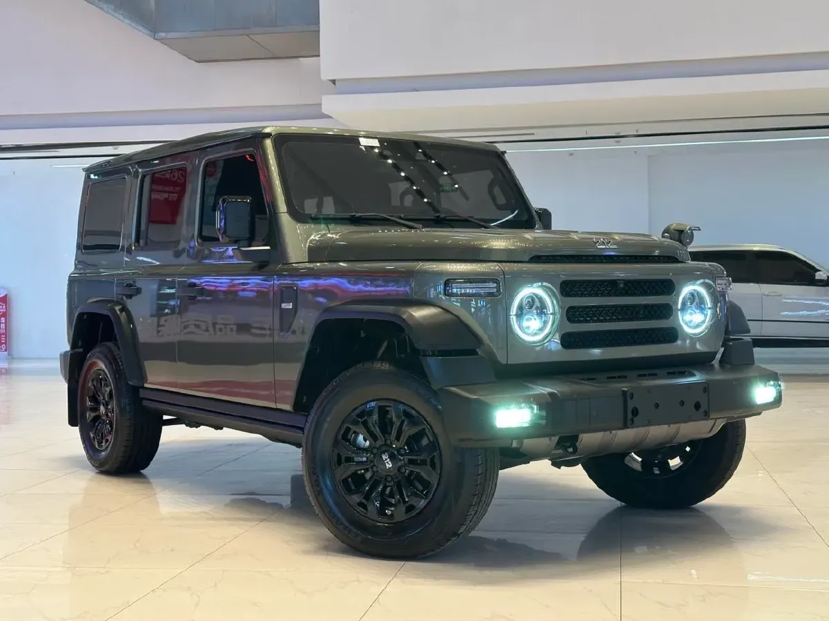 2024 212 212 T01 2.0T 252HP L4 8AT,autocango,china used car exporter,china ev exporter,chinese used car exporter,chinese used ev exporter