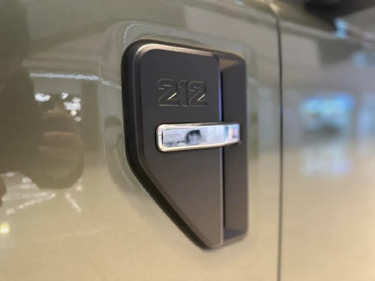 2024 212 212 T01 2.0T 252HP L4 8AT,autocango,china used car exporter,china ev exporter,chinese used car exporter,chinese used ev exporter