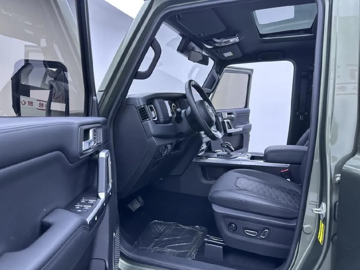 2024 212 212 T01 2.0T 252HP L4 8AT,autocango,china used car exporter,china ev exporter,chinese used car exporter,chinese used ev exporter