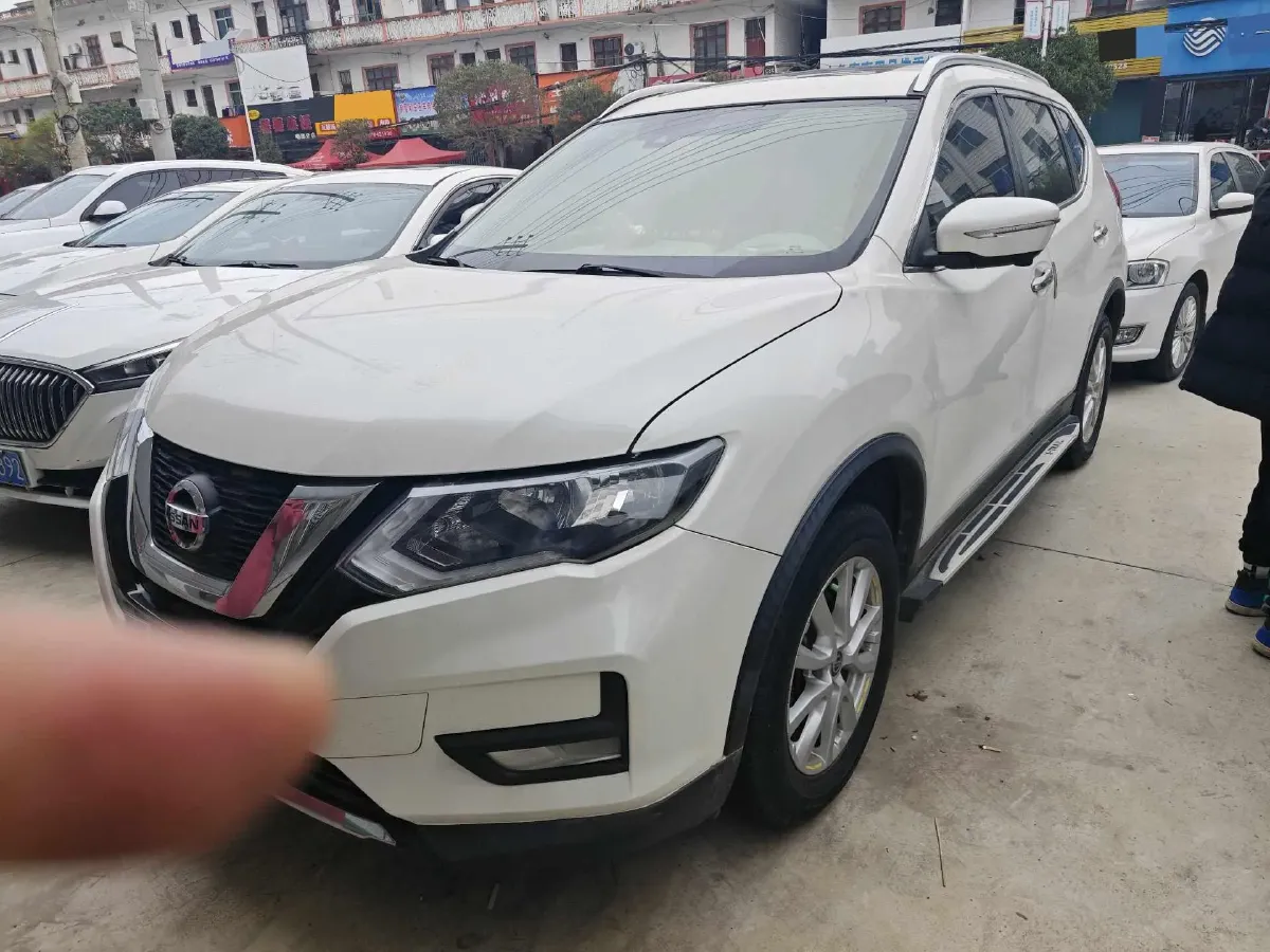 2020 Nissan X-Trail 2.0L 154HP L4 CVT,autocango,china used car exporter,china ev exporter,chinese used car exporter,chinese used ev exporter