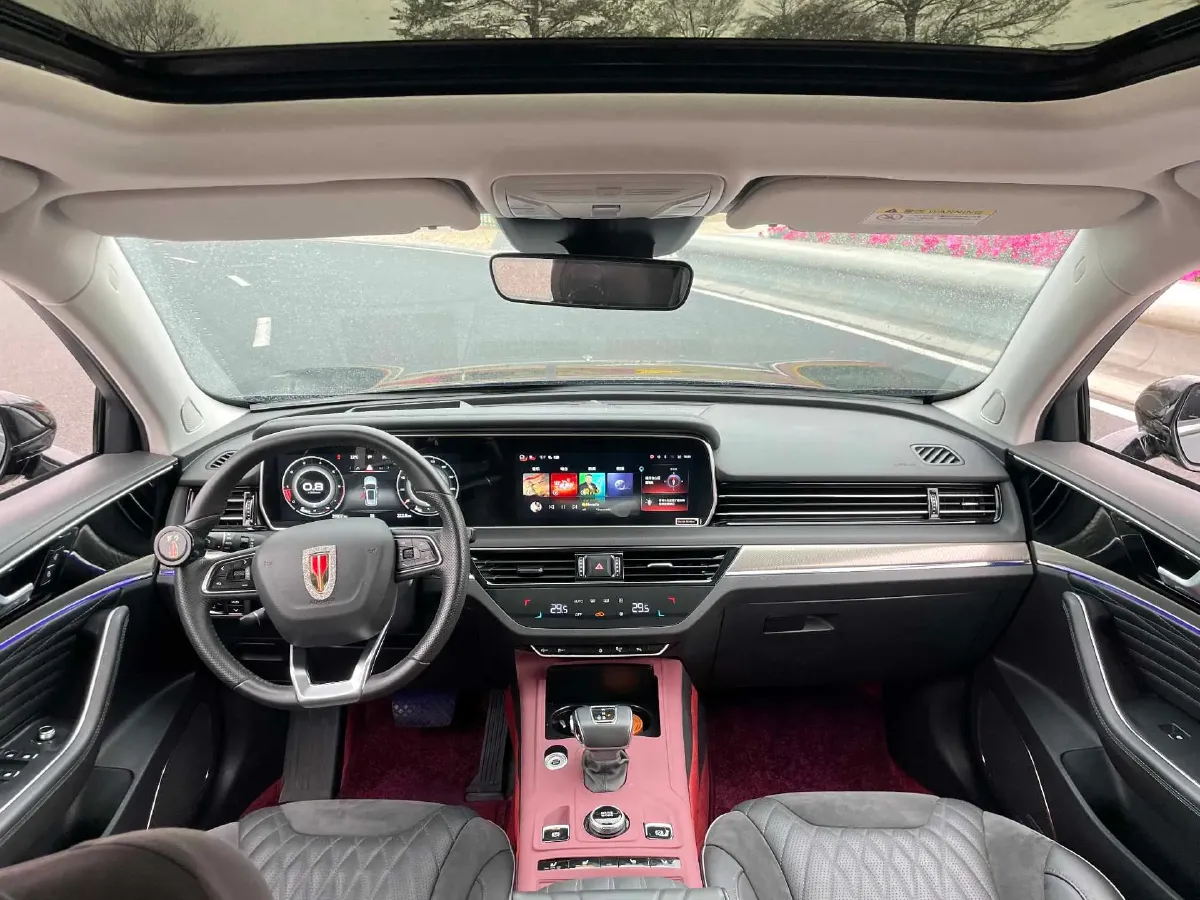 2022 HongQi HS5 2.0T 224HP L4 6AT,autocango,china used car exporter,china ev exporter,chinese used car exporter,chinese used ev exporter