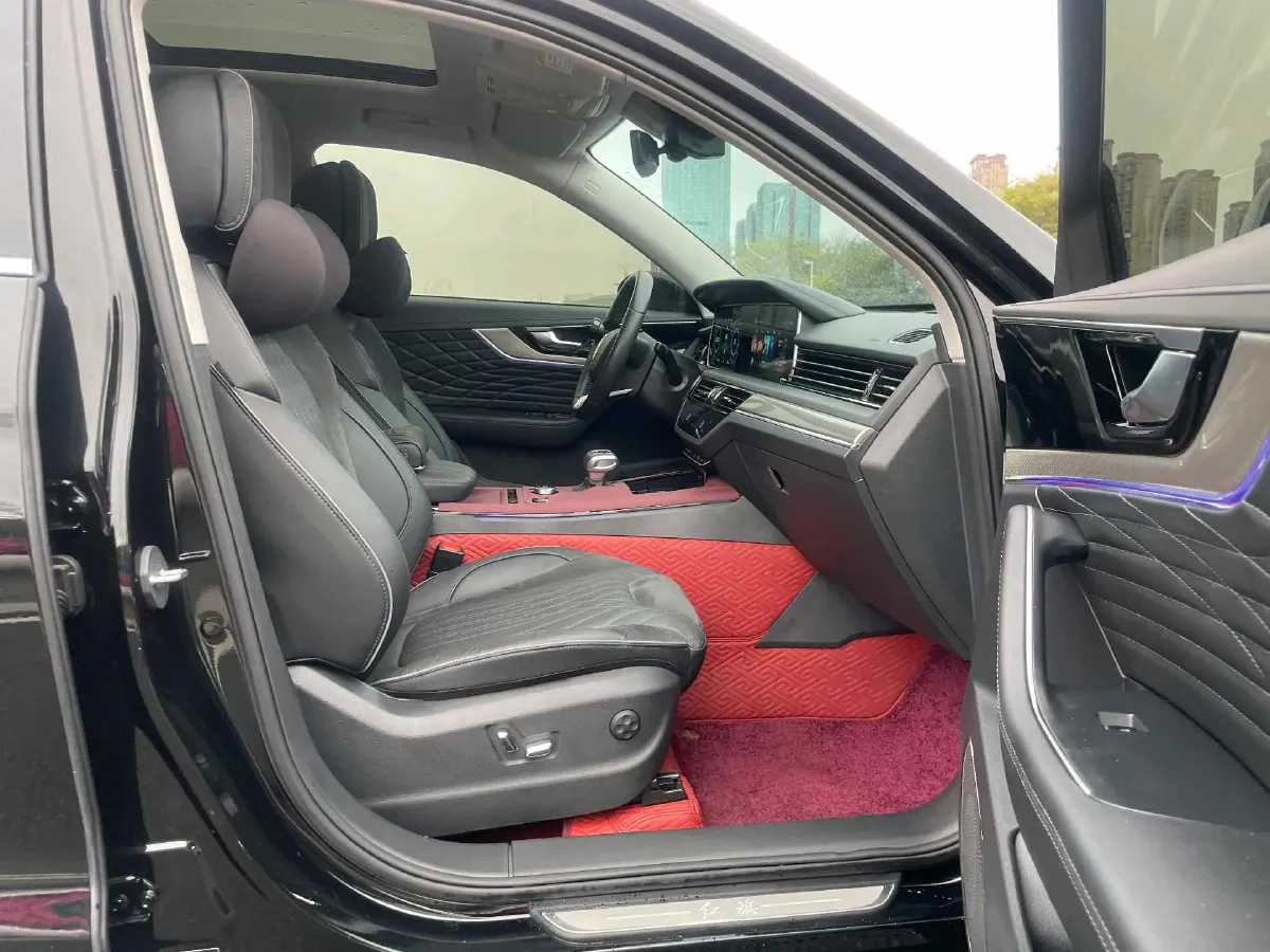 2022 HongQi HS5 2.0T 224HP L4 6AT,autocango,china used car exporter,china ev exporter,chinese used car exporter,chinese used ev exporter