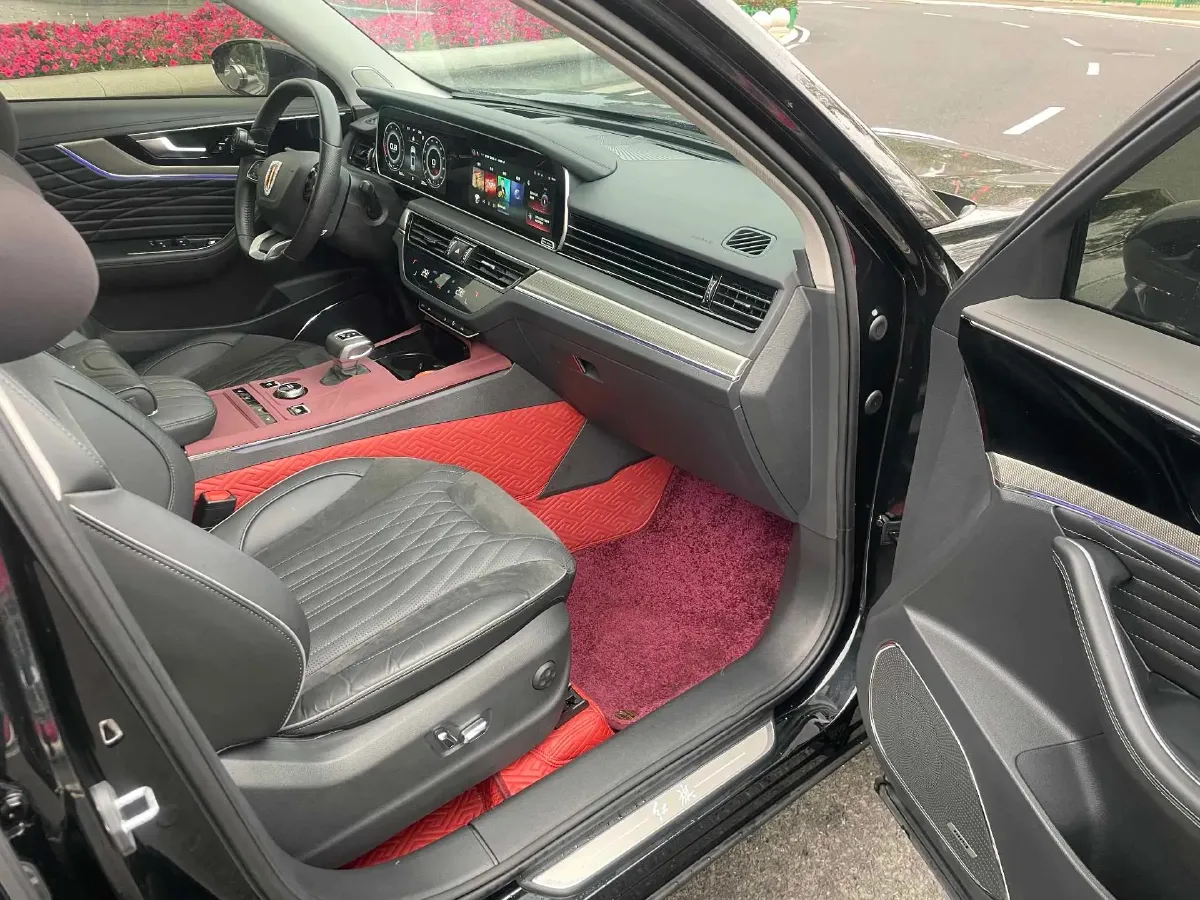 2022 HongQi HS5 2.0T 224HP L4 6AT,autocango,china used car exporter,china ev exporter,chinese used car exporter,chinese used ev exporter