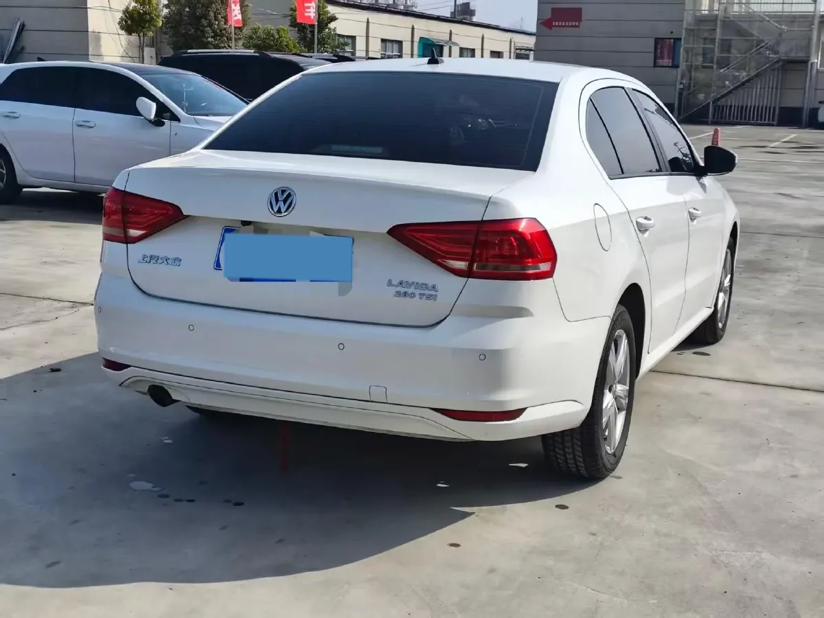 2017 Volkswagen Lavida 1.6L 110HP L4 6AT,autocango,china used car exporter,china ev exporter,chinese used car exporter,chinese used ev exporter
