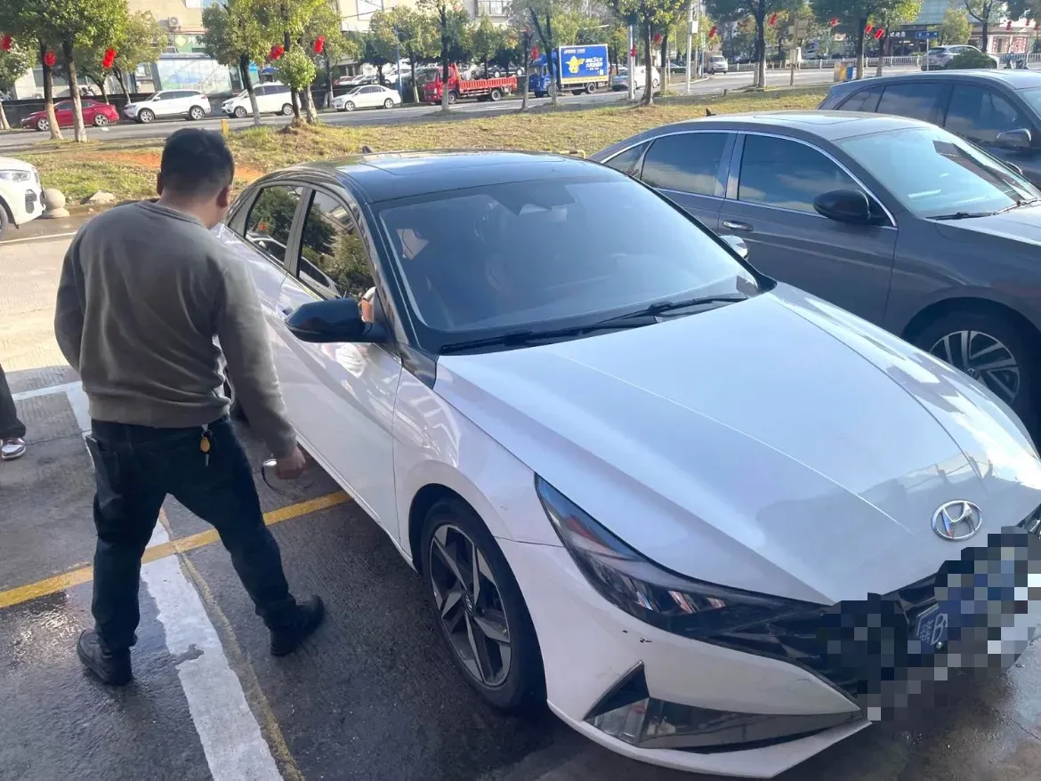 2021 Hyundai Elantra 1.5L 115HP L4 CVT,autocango,china used car exporter,china ev exporter,chinese used car exporter,chinese used ev exporter