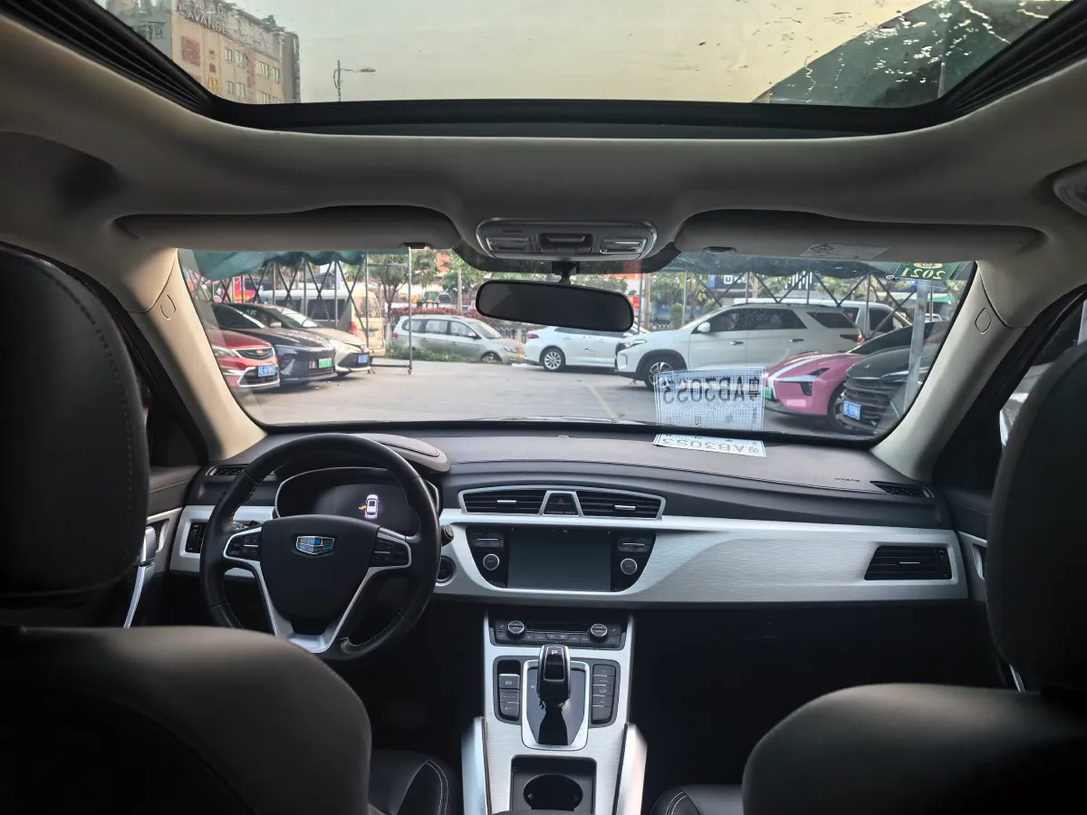 2020 Roewe i6 1.5T 169HP L4 7DCT,autocango,china used car exporter,china ev exporter,chinese used car exporter,chinese used ev exporter