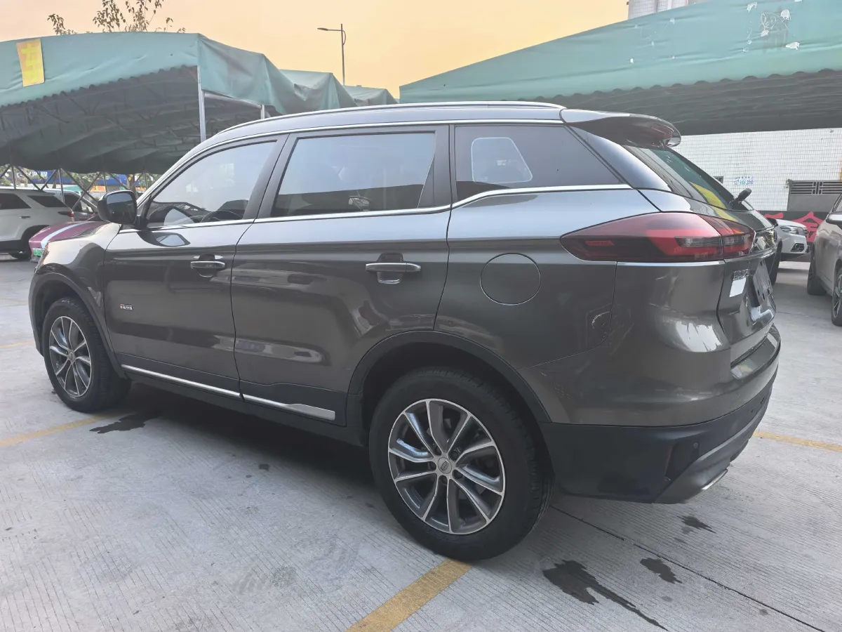 2020 Roewe i6 1.5T 169HP L4 7DCT,autocango,china used car exporter,china ev exporter,chinese used car exporter,chinese used ev exporter