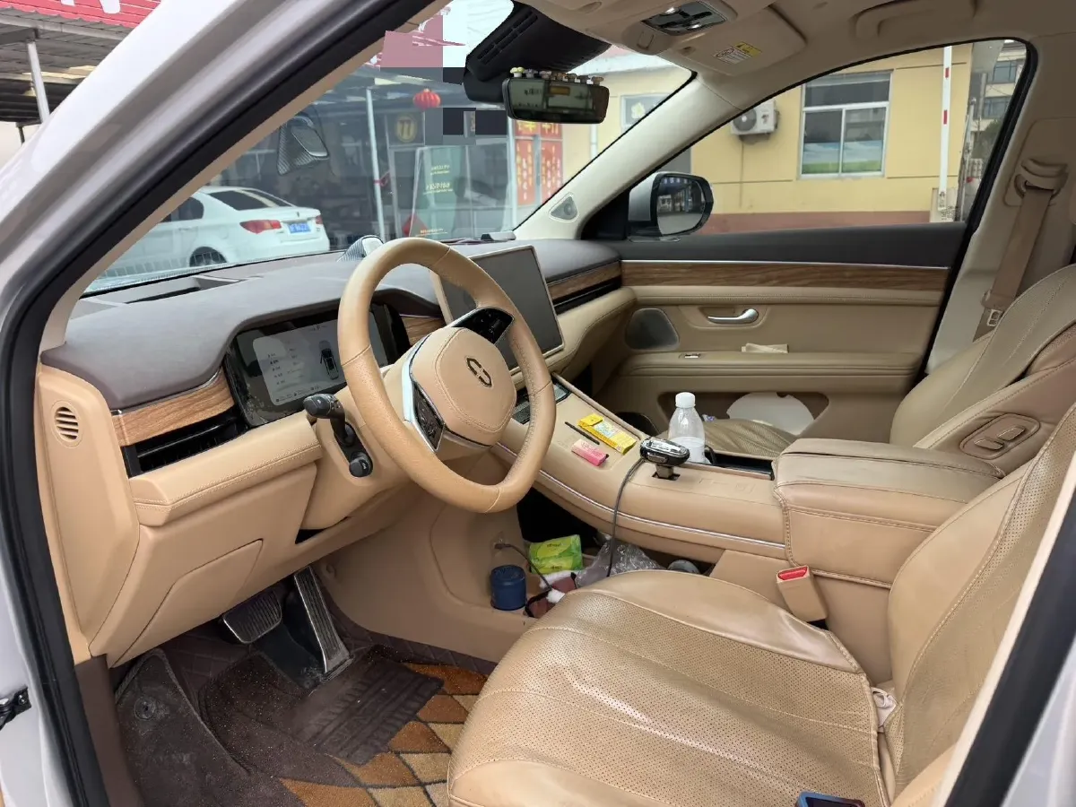 2024 AITO AITO M7 1.5T 152HP L4 REEV 40KWH,autocango,china used car exporter,china ev exporter,chinese used car exporter,chinese used ev exporter