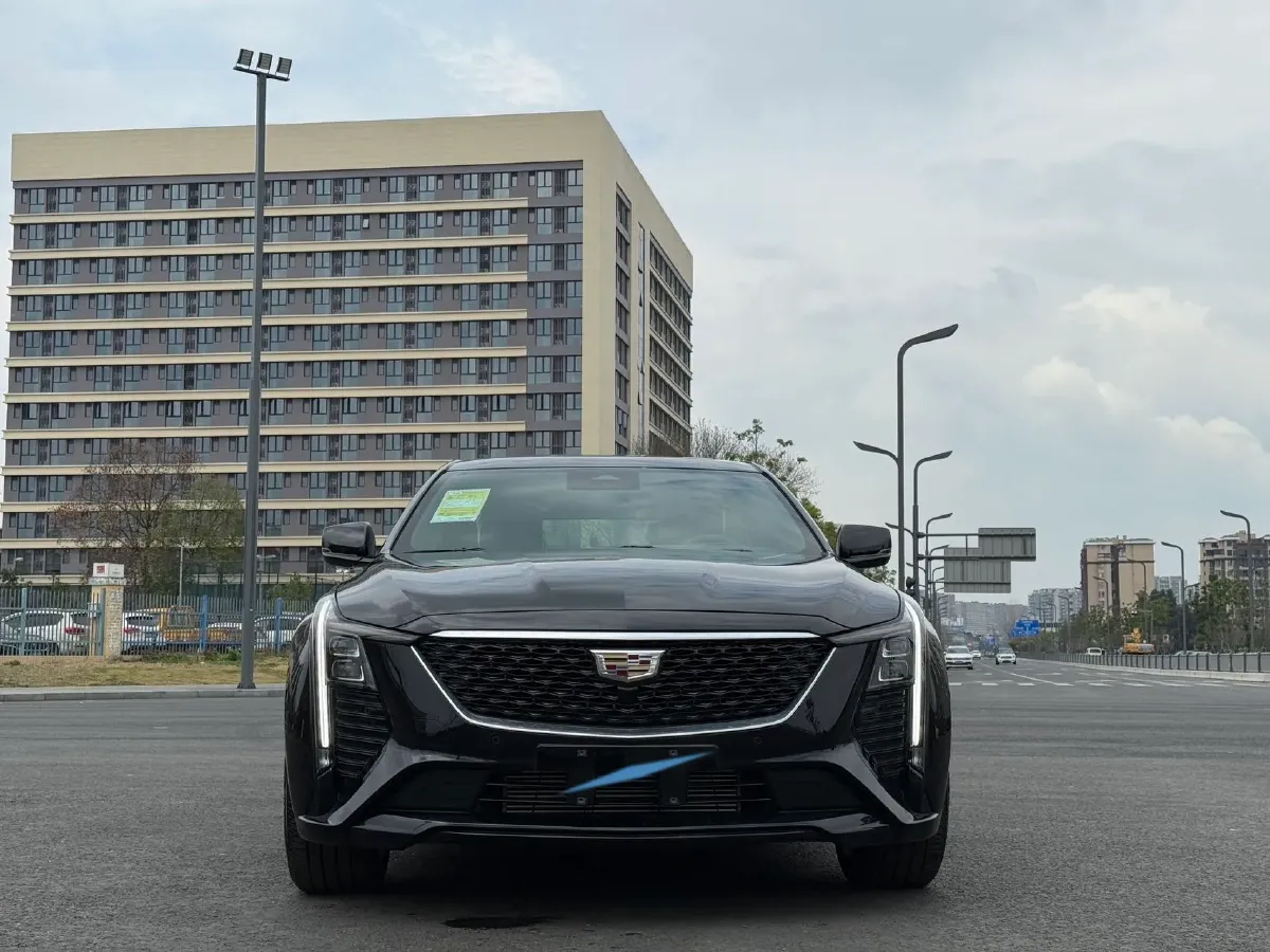 2024 Cadillac CT5 2.0T 237HP L4 10AT,autocango,china used car exporter,china ev exporter,chinese used car exporter,chinese used ev exporter
