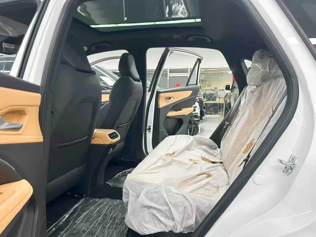 2024 Livan 7 BEV 68.03KWH,autocango,china used car exporter,china ev exporter,chinese used car exporter,chinese used ev exporter