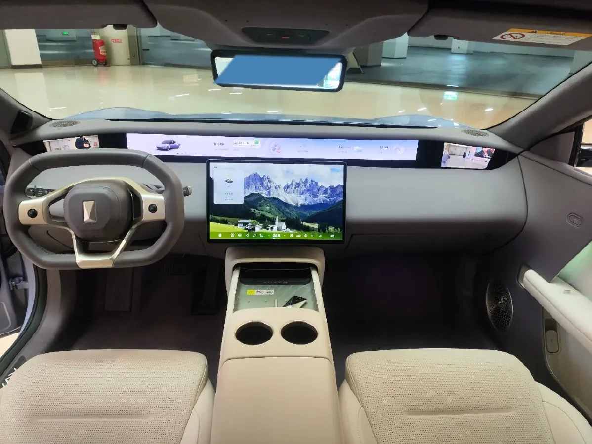 2025 Avatr 06 REEV 156HP REEV,autocango,china used car exporter,china ev exporter,chinese used car exporter,chinese used ev exporter