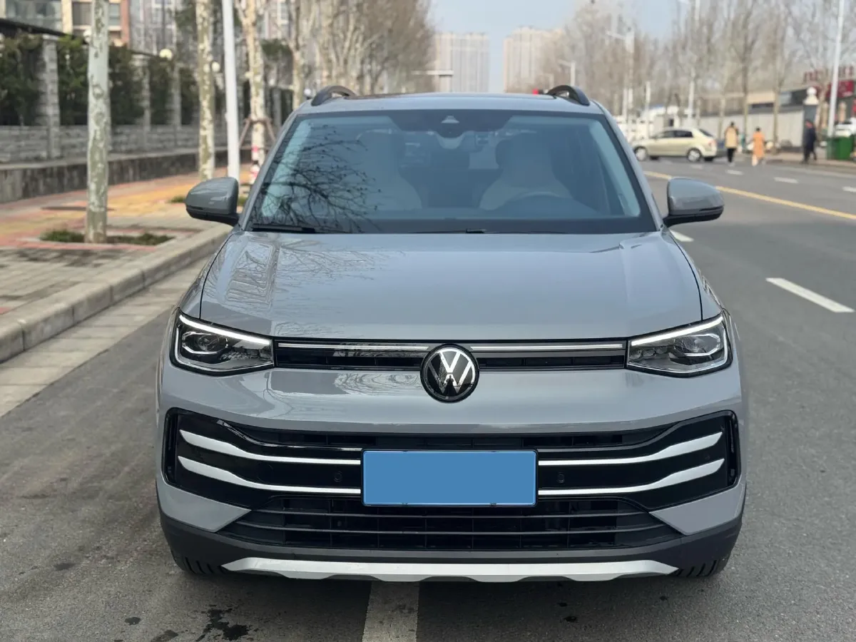 2025 Volkswagen Tharu 1.5L 110HP L4 6AT,autocango,china used car exporter,china ev exporter,chinese used car exporter,chinese used ev exporter