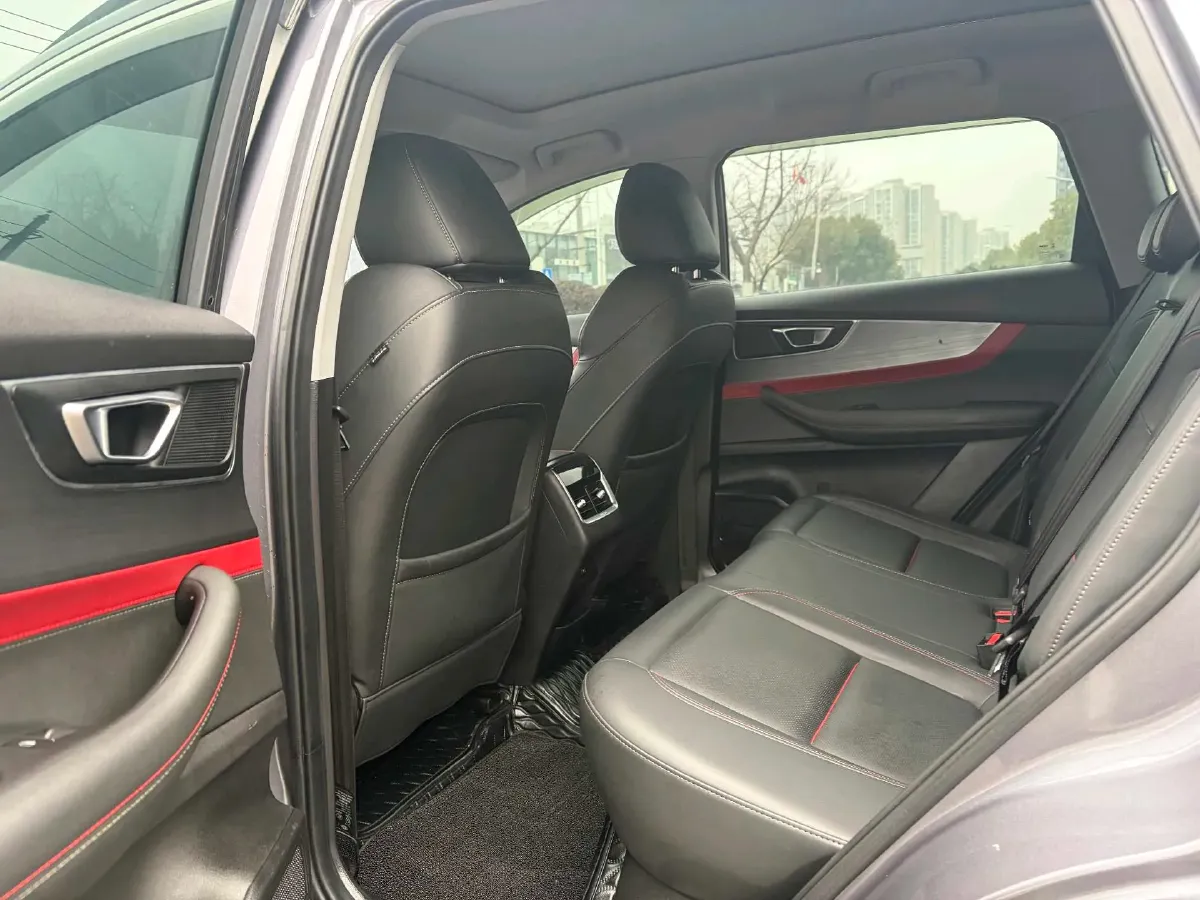 2022 Chery Tiggo 7 1.5T 156HP L4 CVT,autocango,china used car exporter,china ev exporter,chinese used car exporter,chinese used ev exporter