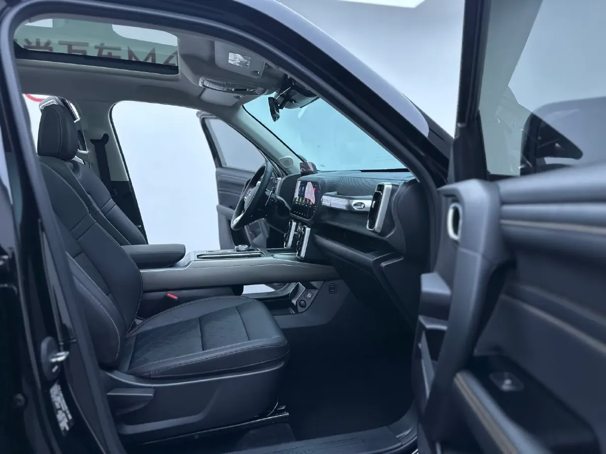 2024 Haval Dargo 1.5T 184HP L4 7DCT,autocango,china used car exporter,china ev exporter,chinese used car exporter,chinese used ev exporter