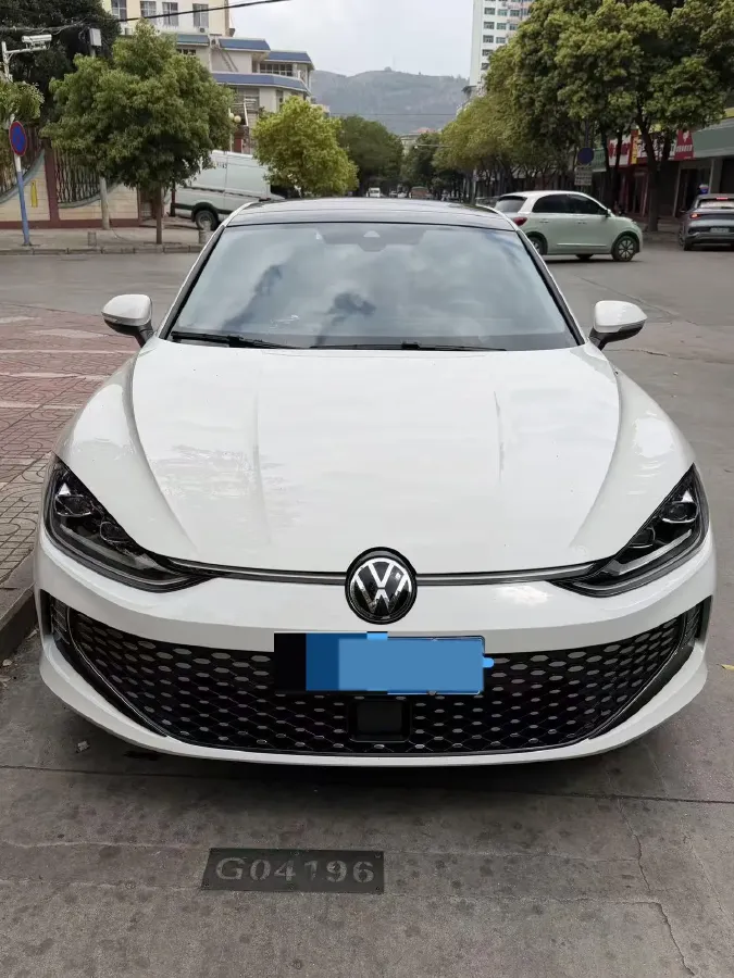 2023 Volkswagen Lamando 1.4T 150HP L4 7DCT,autocango,china used car exporter,china ev exporter,chinese used car exporter,chinese used ev exporter