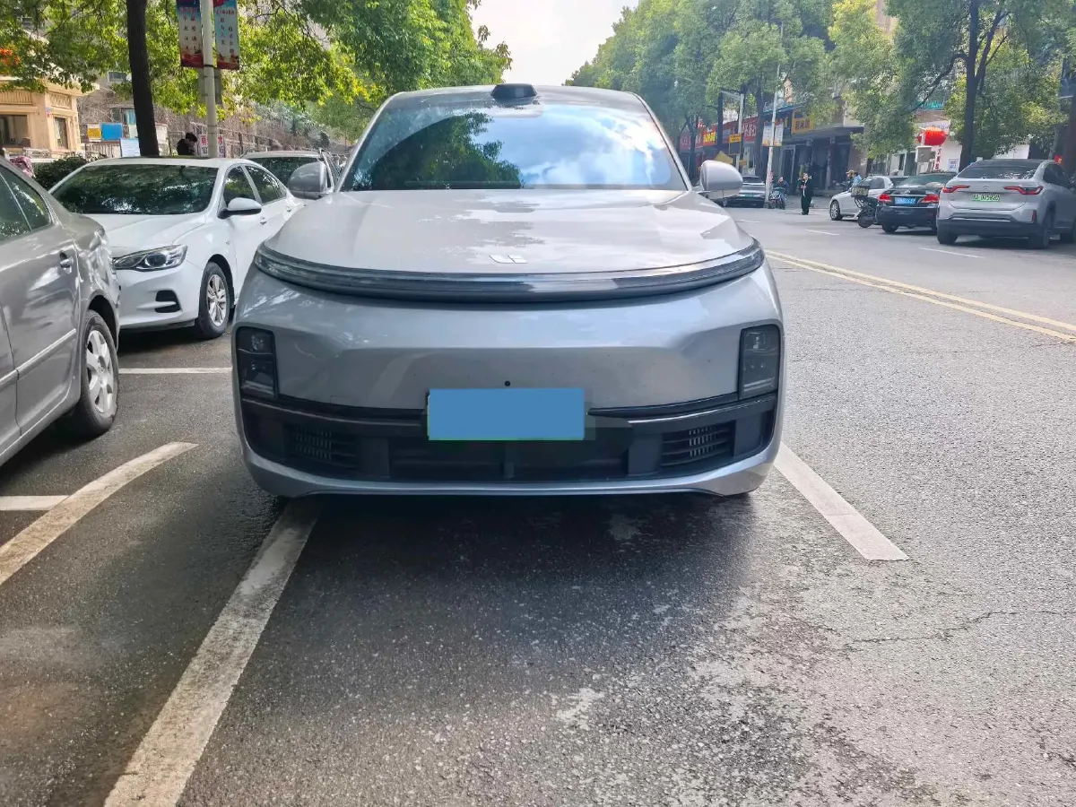 2024 Li L9 Range Extended 154HP REEV 52.3KWH,autocango,china used car exporter,china ev exporter,chinese used car exporter,chinese used ev exporter