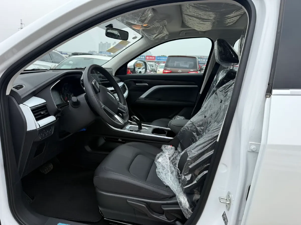 2025 Haval H6 1.5T 150HP L4 7DCT,autocango,china used car exporter,china ev exporter,chinese used car exporter,chinese used ev exporter