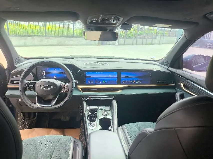 2021 Geely Monjaro 2.0T 238HP L4 8AT,autocango,china used car exporter,china ev exporter,chinese used car exporter,chinese used ev exporter