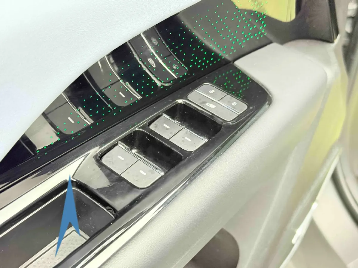 2023 Chery EV eQ7 BEV 67.12KWH,autocango,china used car exporter,china ev exporter,chinese used car exporter,chinese used ev exporter