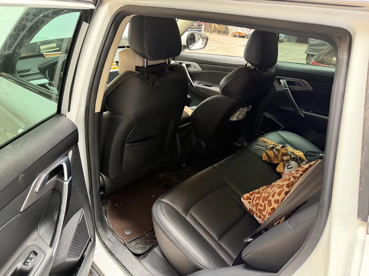 2021 Geely JiaJi 1.8T 184HP L4 7DCT,autocango,china used car exporter,china ev exporter,chinese used car exporter,chinese used ev exporter