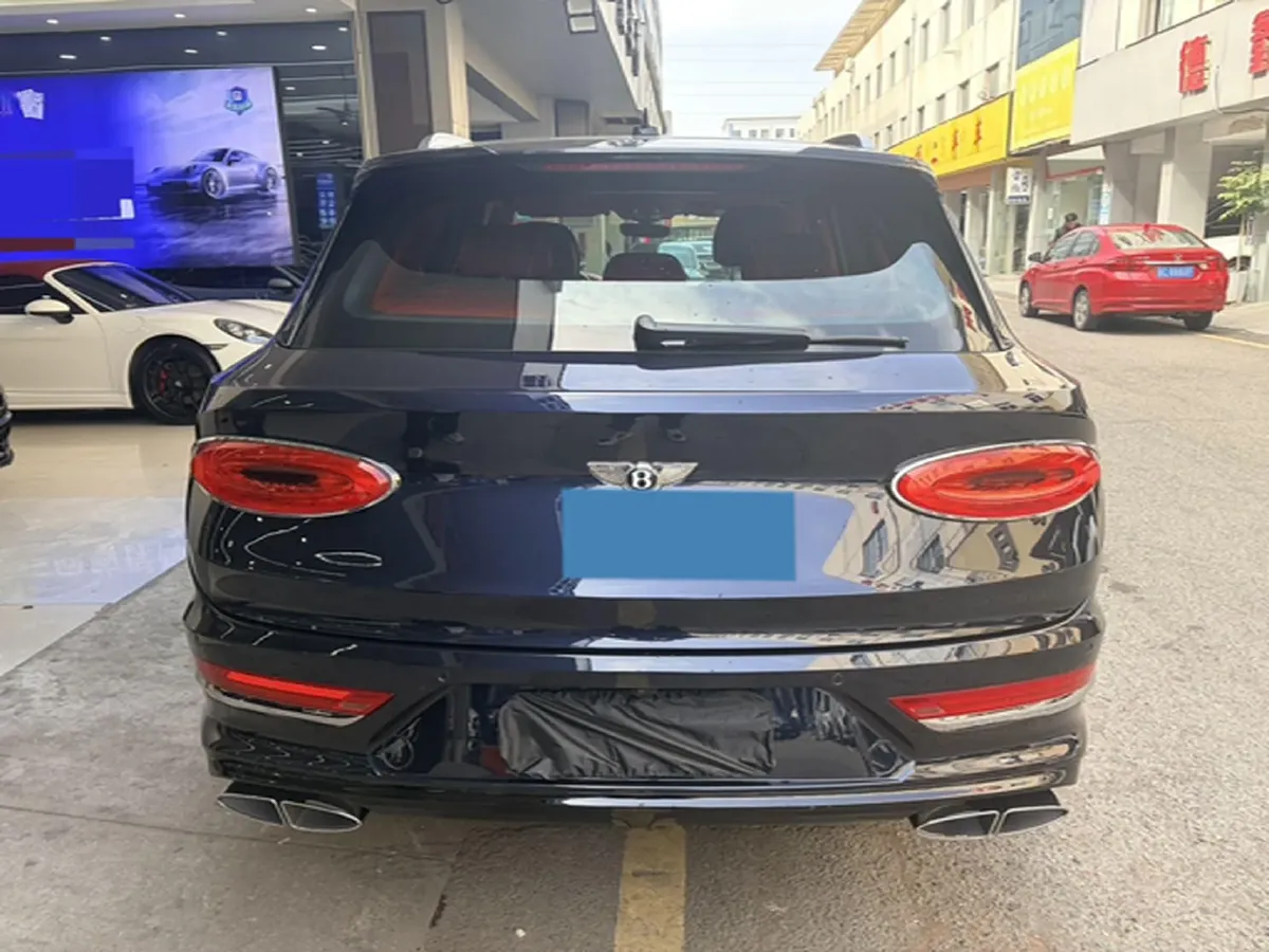 2021 Bentley Bentayga 4.0T 550HP V8 8AT,autocango,china used car exporter,china ev exporter,chinese used car exporter,chinese used ev exporter