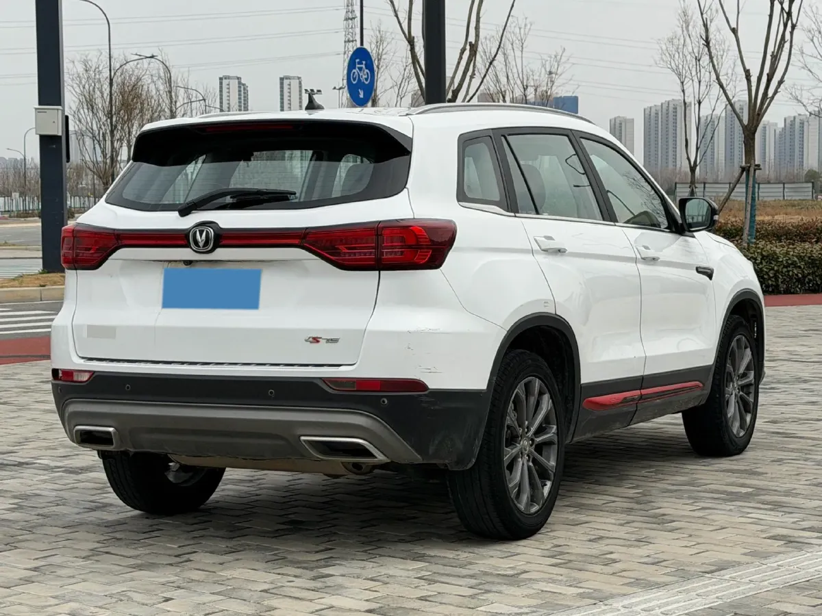 2022 ChangAn CS75 1.5T 180HP L4 7DCT,autocango,china used car exporter,china ev exporter,chinese used car exporter,chinese used ev exporter