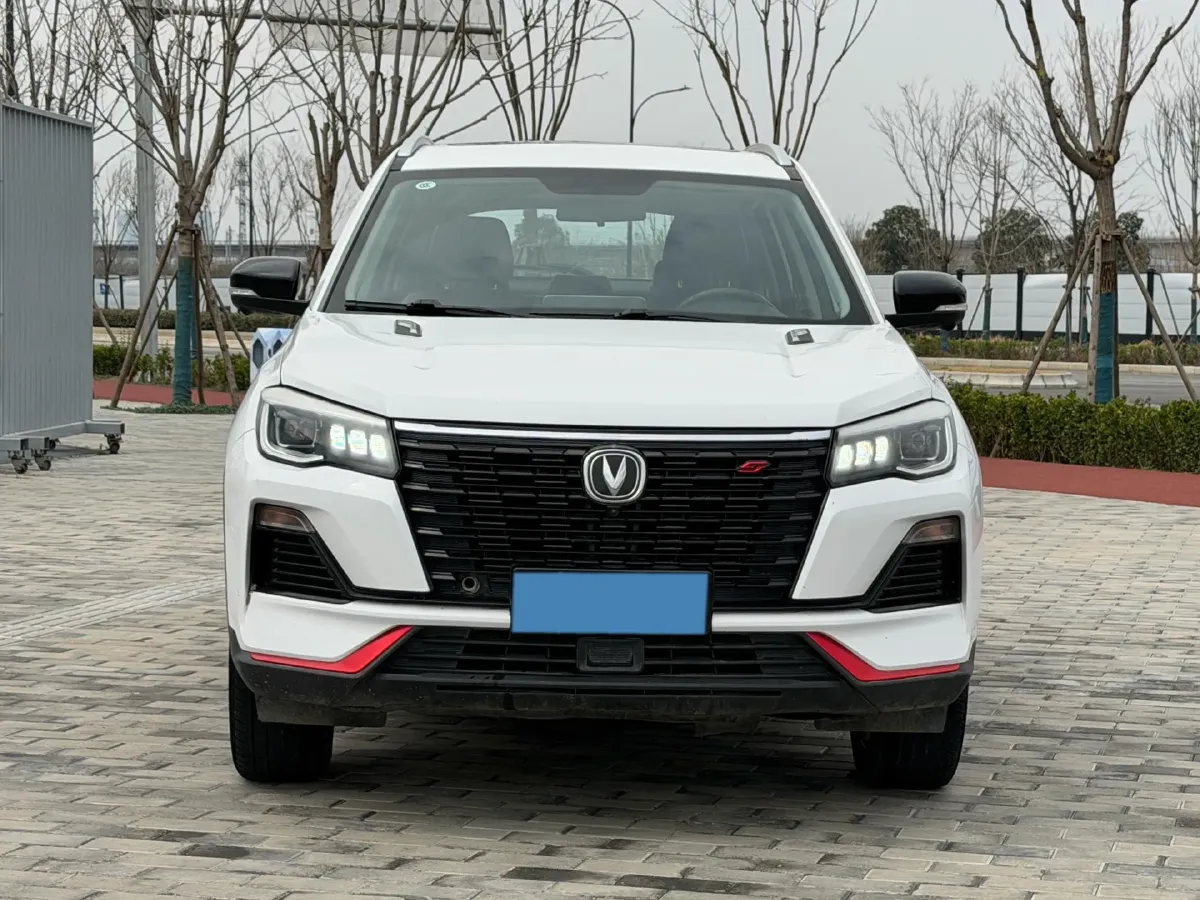 2022 ChangAn CS75 1.5T 180HP L4 7DCT,autocango,china used car exporter,china ev exporter,chinese used car exporter,chinese used ev exporter