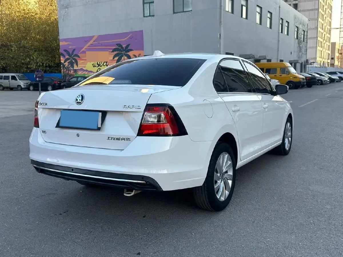 2018 Skoda Rapid 1.6L 110HP L4 6AT,autocango,china used car exporter,china ev exporter,chinese used car exporter,chinese used ev exporter