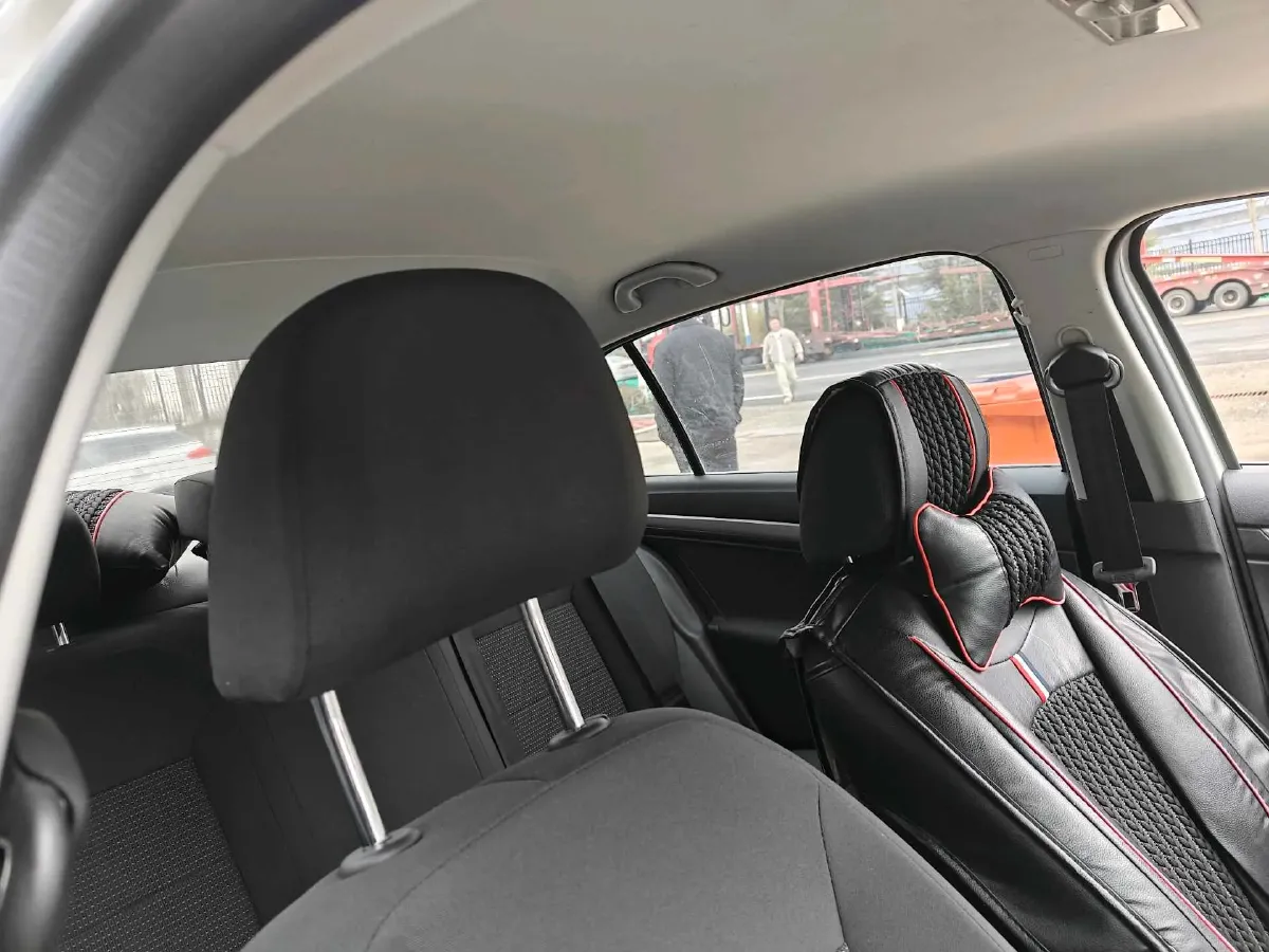 2017 Volkswagen Lavida 1.6L 110HP L4 6AT,autocango,china used car exporter,china ev exporter,chinese used car exporter,chinese used ev exporter